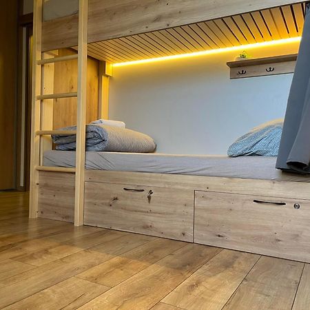 Sherpa'S Hostel High Tatras Štrbské Pleso エクステリア 写真