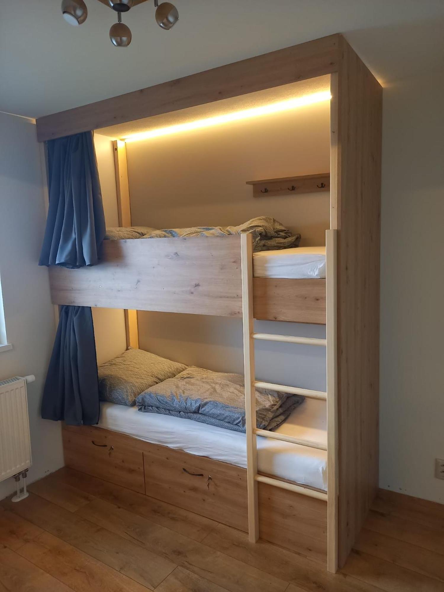 Sherpa'S Hostel High Tatras Štrbské Pleso エクステリア 写真